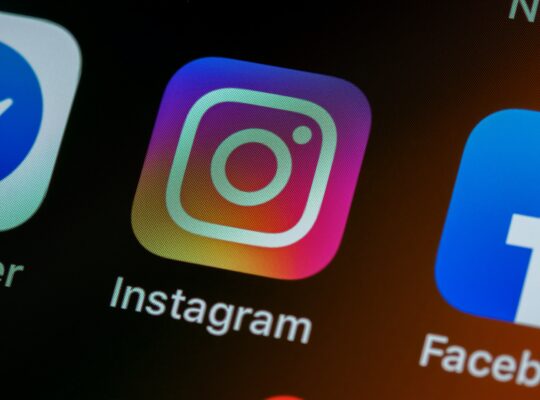 Pourquoi acheter des Followers Instagram : les avantages pour votre compte